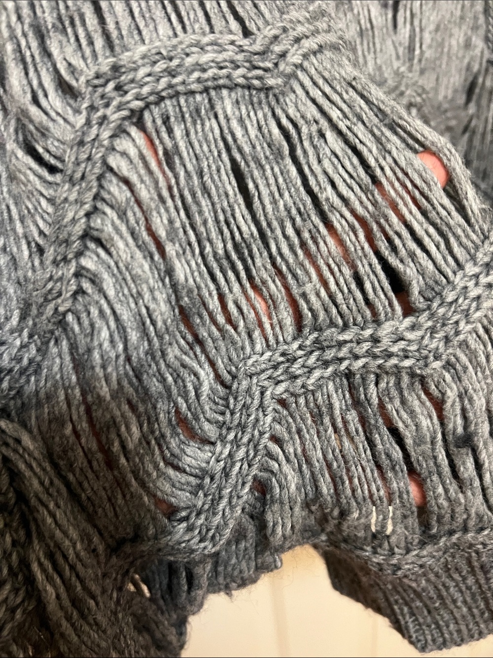 Gray Crochet top - Picture 4 of 8